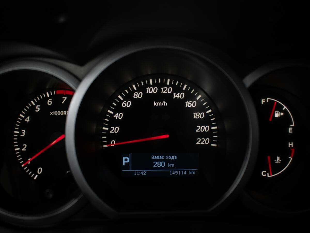 Suzuki Grand Vitara б/у, 2014, Автоматическая. Фото: #5