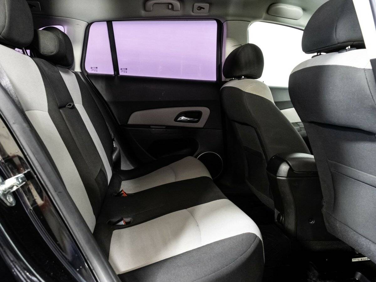 Chevrolet Cruze б/у, 2013, Механическая. Фото: #11