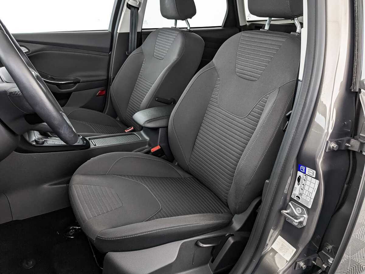 Ford Focus б/у, 2017, Автоматическая. Фото: #19