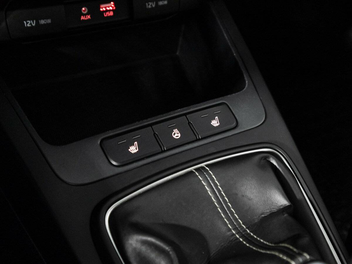 Kia Rio б/у, 2019, Механическая. Фото: #15