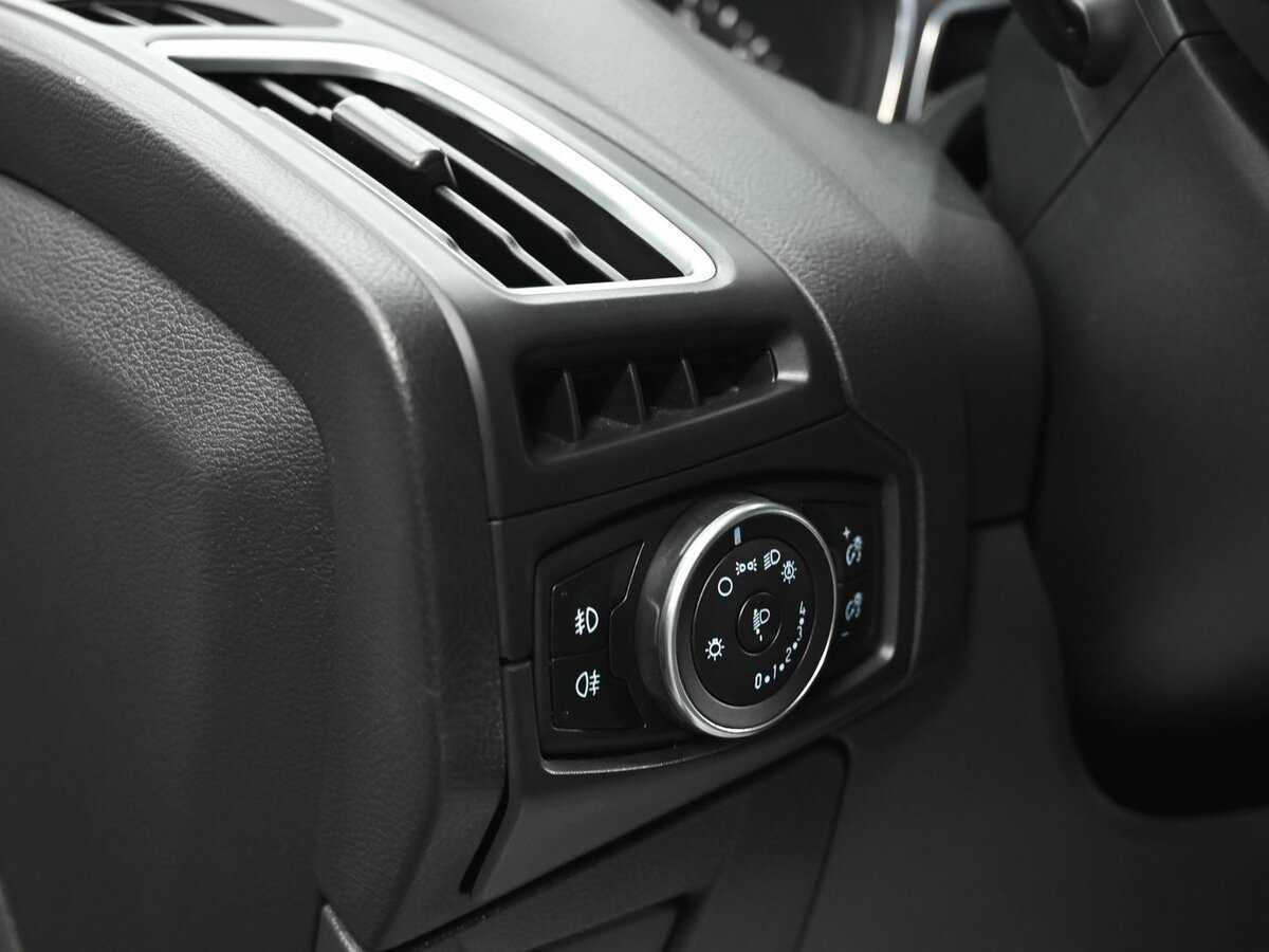 Ford Focus б/у, 2018, Автоматическая. Фото: #9