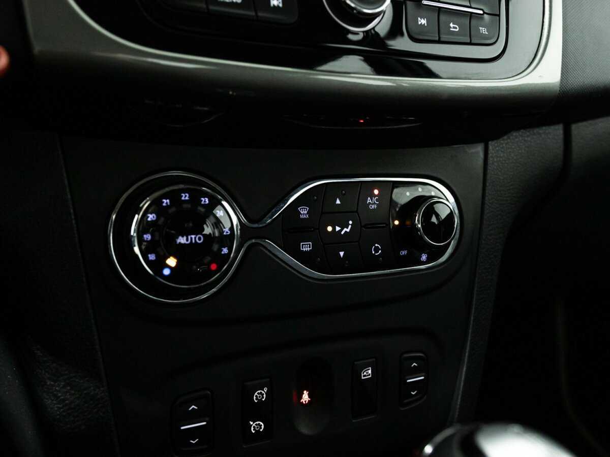 Renault Sandero б/у, 2017, Автоматическая. Фото: #14