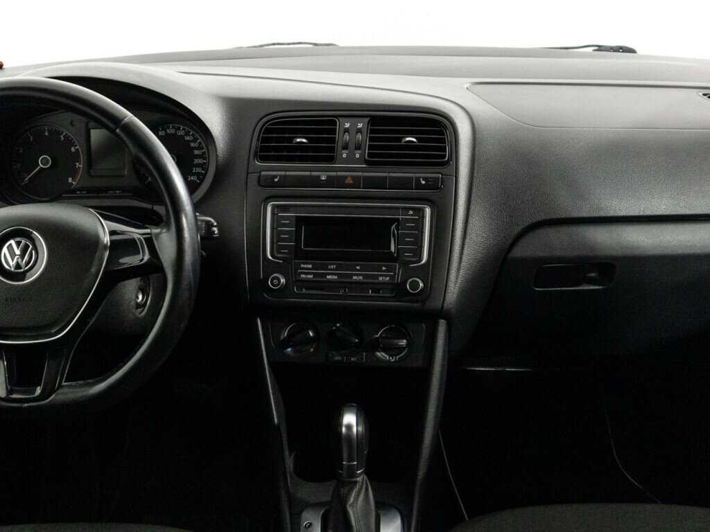 Volkswagen Polo б/у, 2016, Автоматическая. Фото: #13