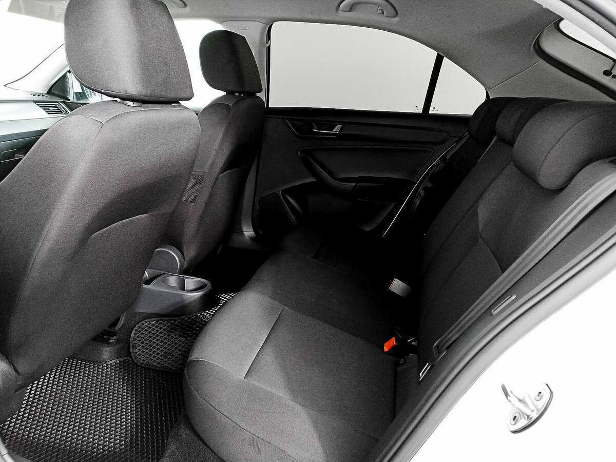 Skoda Rapid б/у, 2019, Механическая. Фото: #11