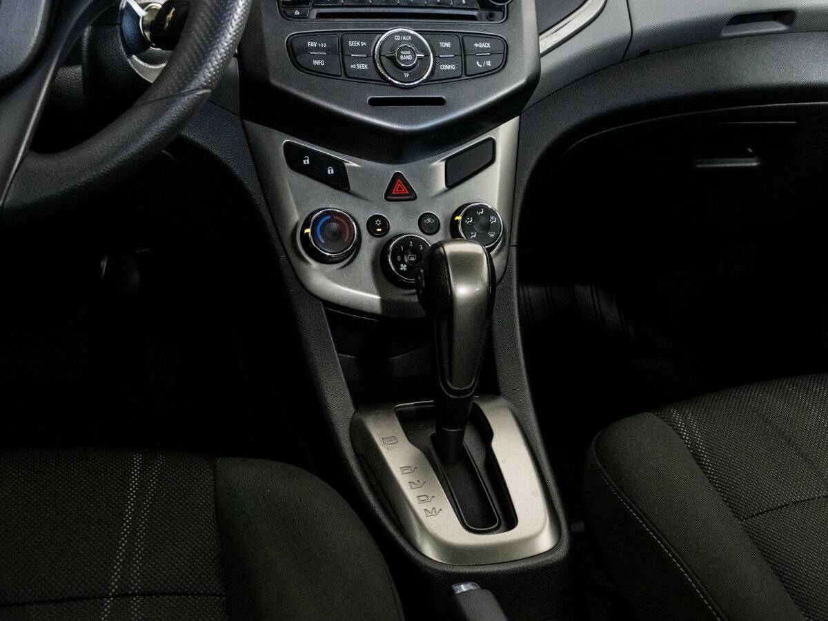 Chevrolet Aveo б/у, 2014, Автоматическая. Фото: #11