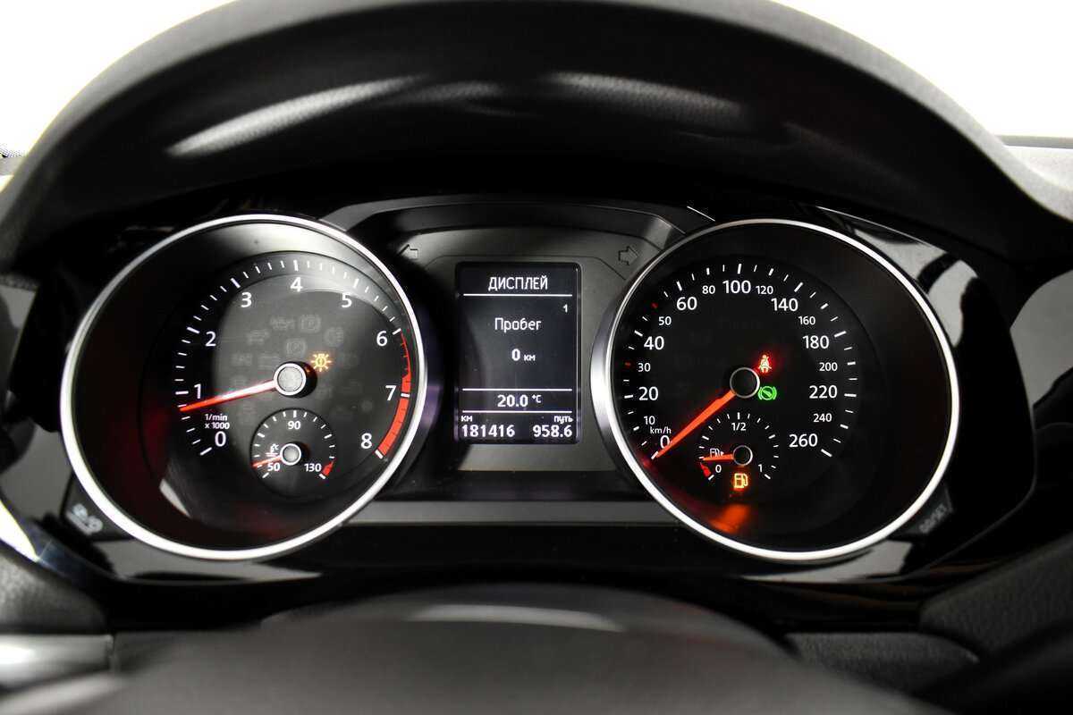 Volkswagen Jetta б/у, 2016, Роботизированная. Фото: #5