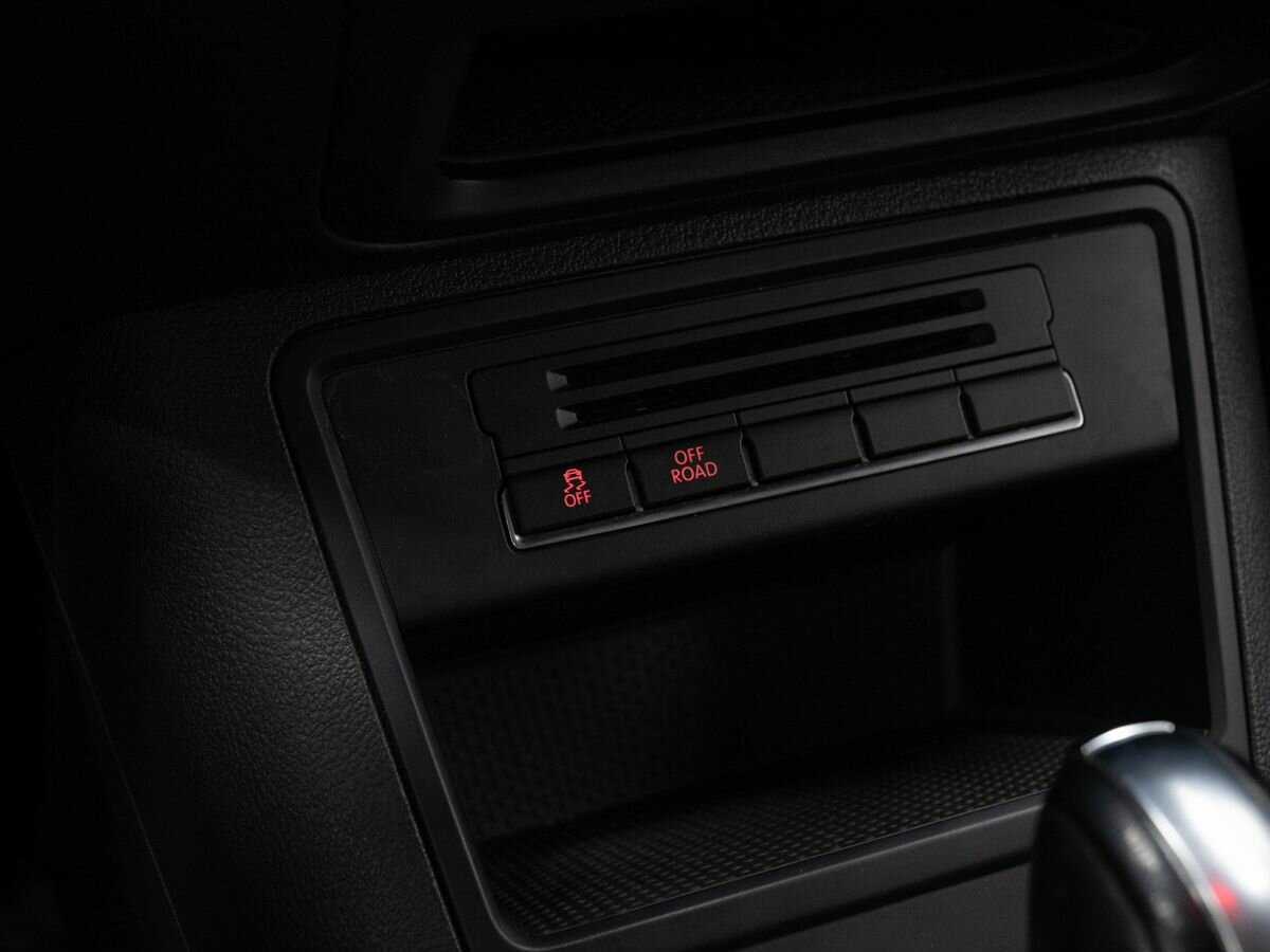 Volkswagen Tiguan б/у, 2013, Автоматическая. Фото: #16