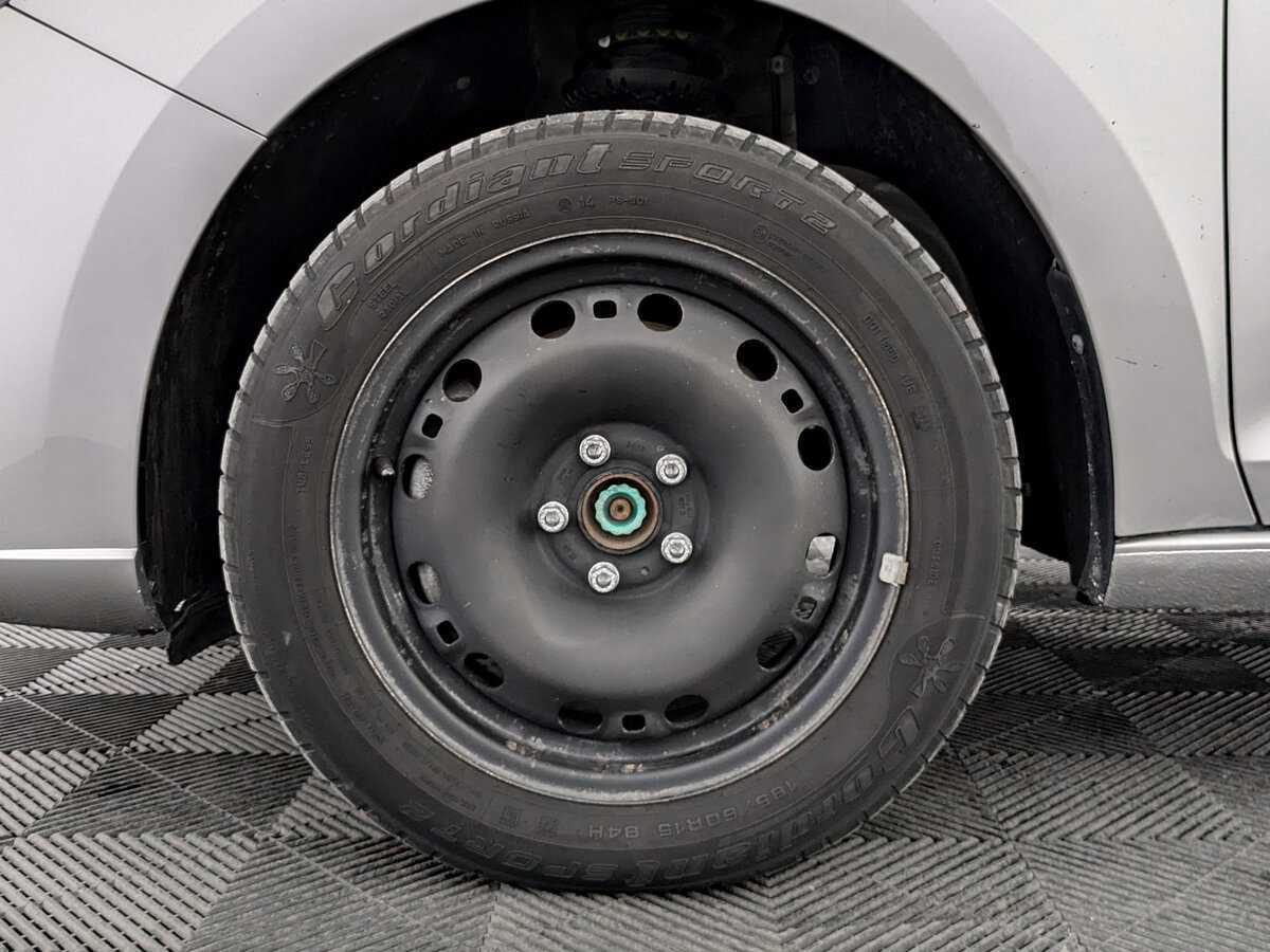 Volkswagen Polo б/у, 2021, Автоматическая. Фото: #17