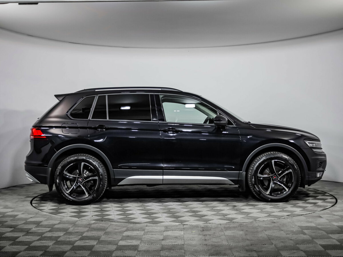 Volkswagen Tiguan б/у, 2019, Роботизированная. Фото: #3