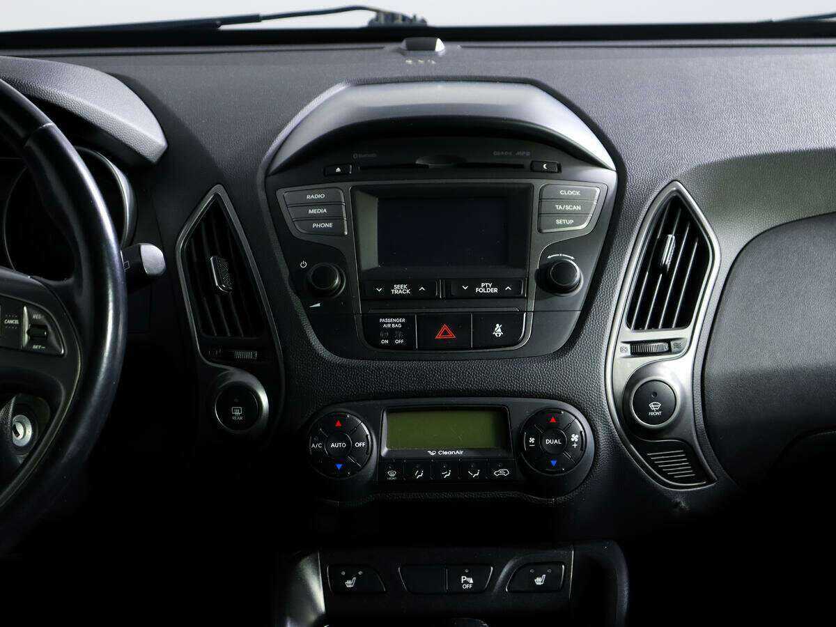 Hyundai ix35 б/у, 2014, Автоматическая. Фото: #10