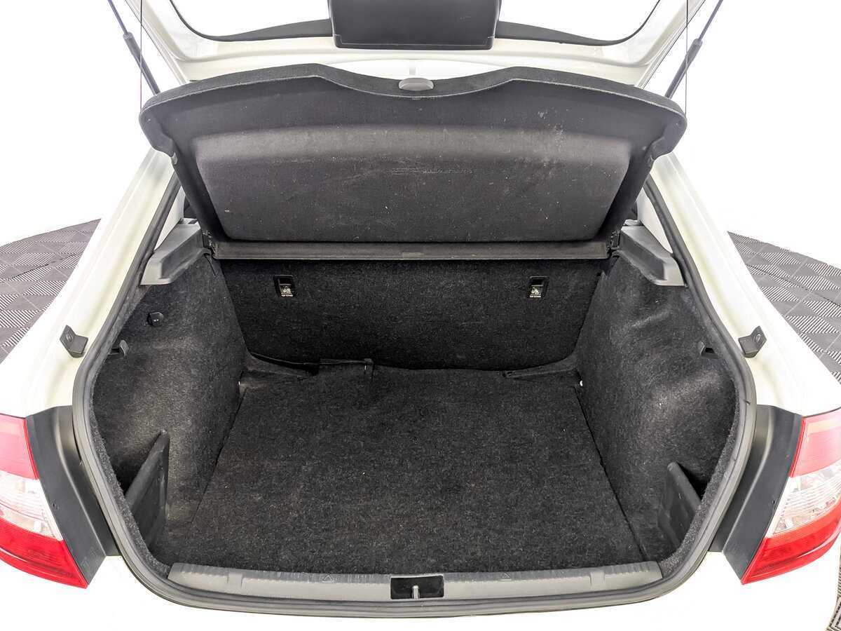 Skoda Rapid б/у, 2017, Механическая. Фото: #9