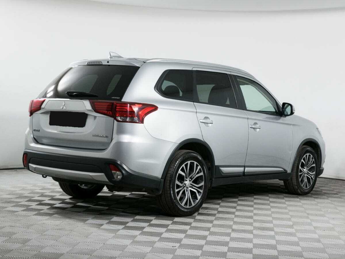Mitsubishi Outlander б/у, 2017, Вариатор. Фото: #3