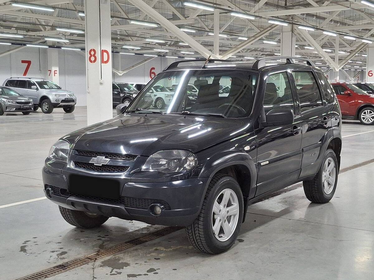 Chevrolet Niva б/у, 2017, Механическая. Фото: #0