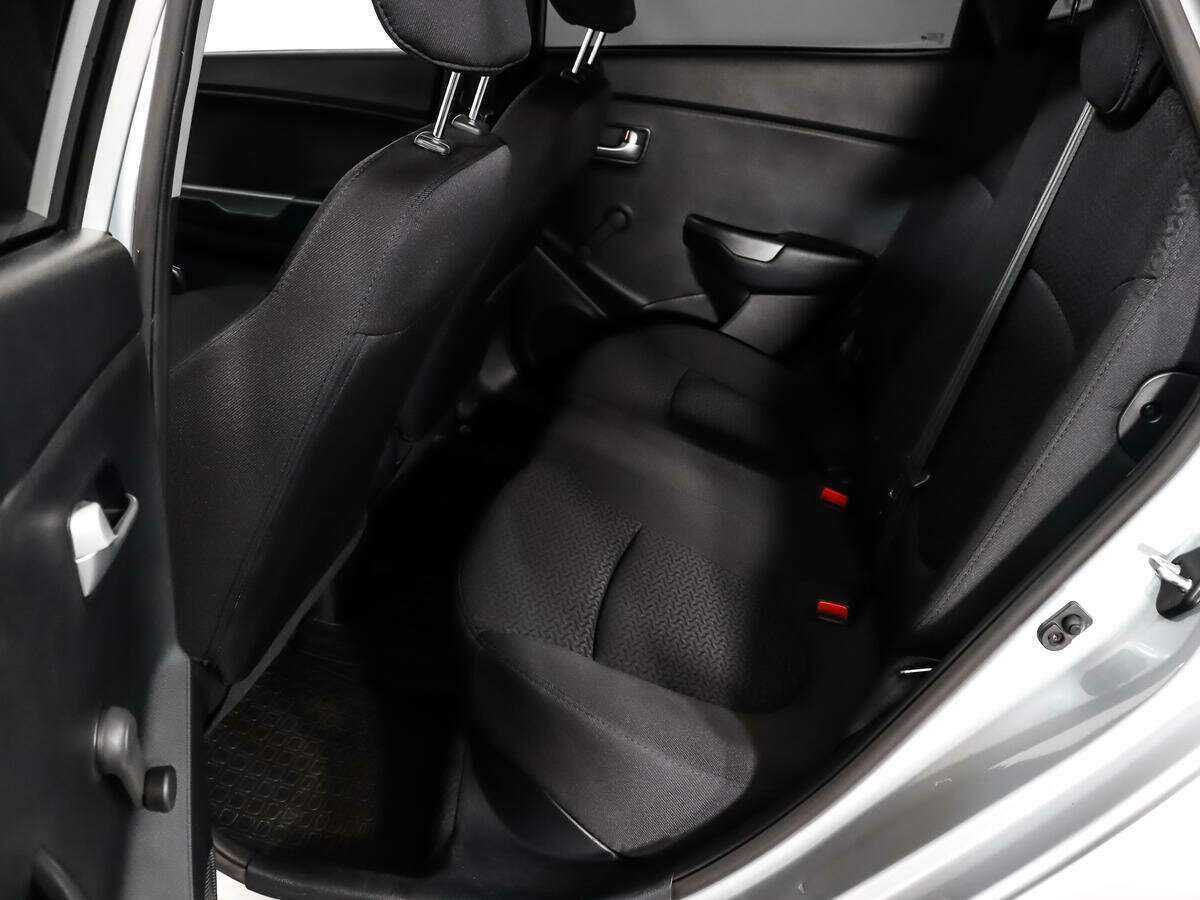 Kia Rio б/у, 2016, Автоматическая. Фото: #5