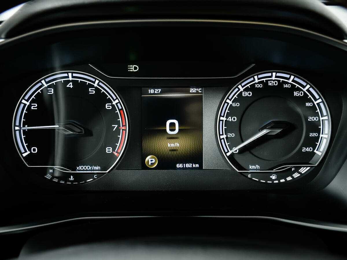 Geely Coolray б/у, 2020, Роботизированная. Фото: #9