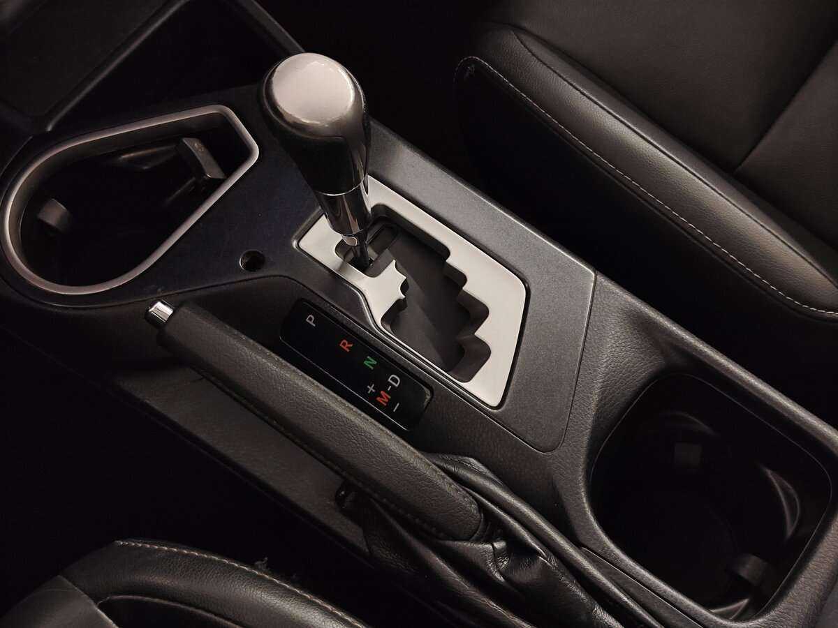 Toyota RAV4 б/у, 2015, Автоматическая. Фото: #15