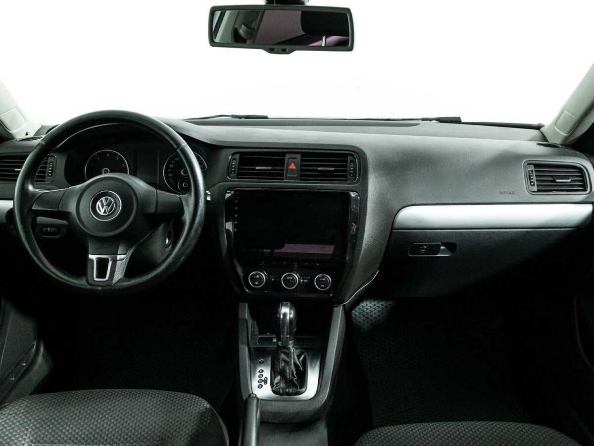Volkswagen Jetta б/у, 2012, Автоматическая. Фото: #12