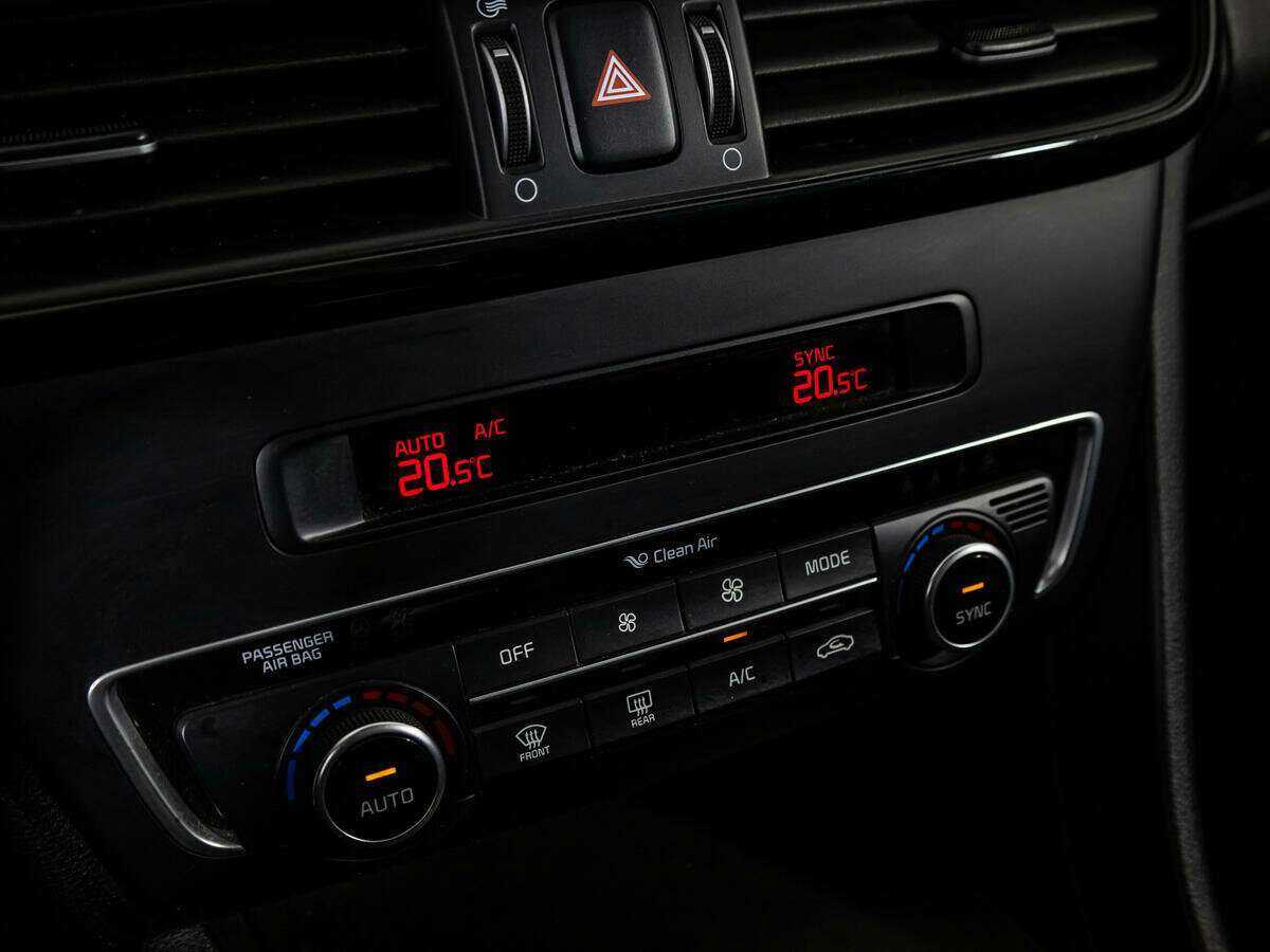 Kia Optima б/у, 2017, Автоматическая. Фото: #13