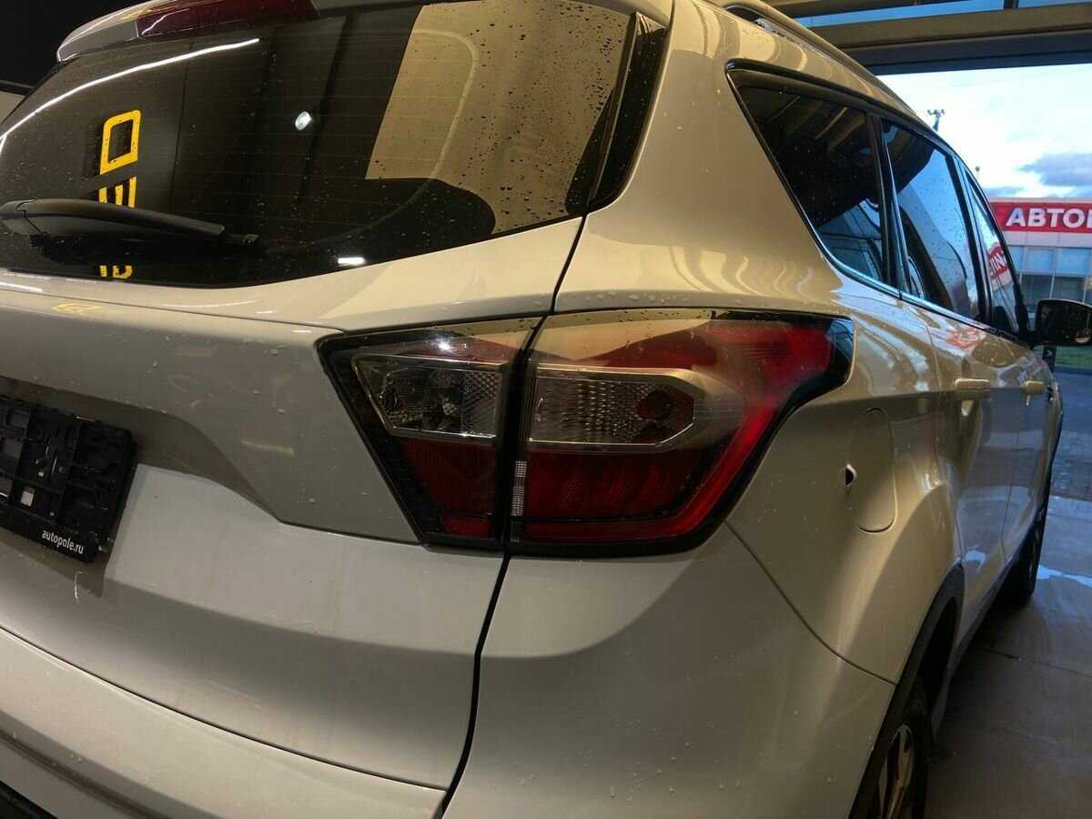 Ford Kuga б/у, 2018, Автоматическая. Фото: #6