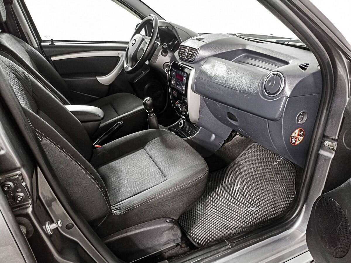 Nissan Terrano б/у, 2017, Механическая. Фото: #8