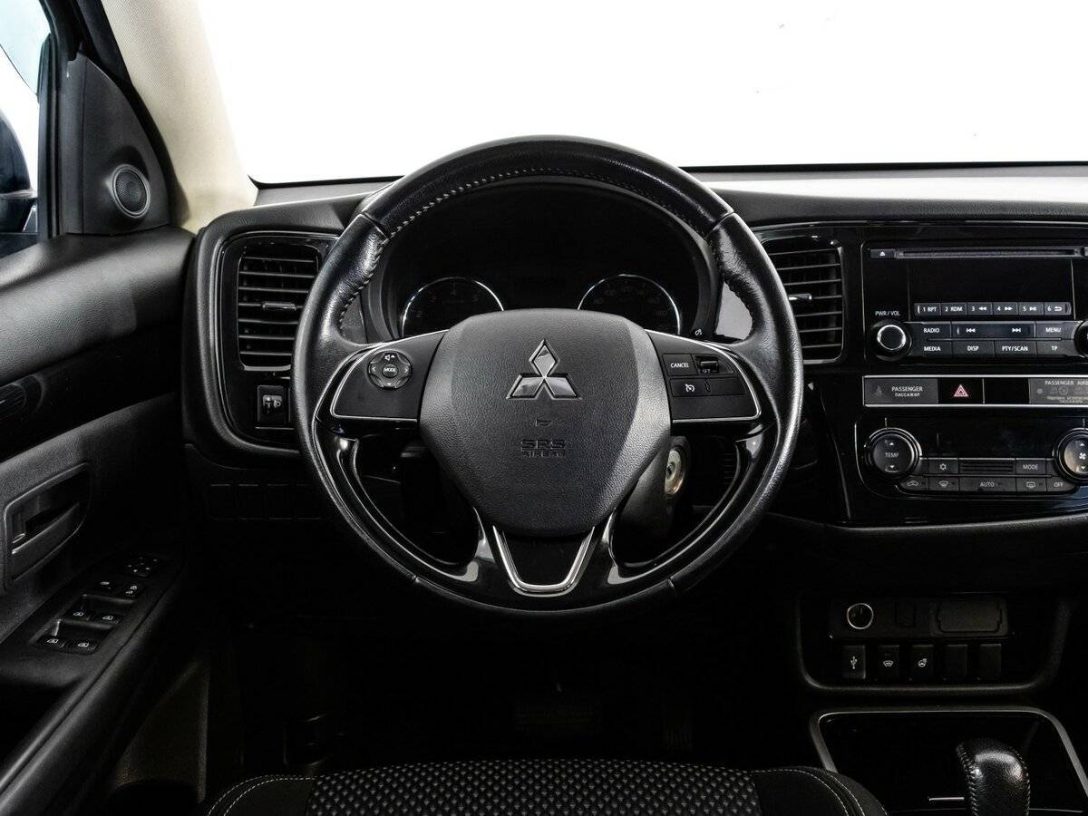 Mitsubishi Outlander б/у, 2020, Вариатор. Фото: #11