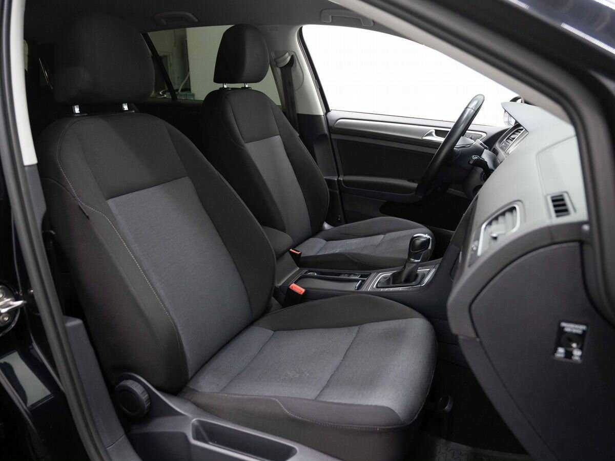 Volkswagen Golf б/у, 2013, Роботизированная. Фото: #13