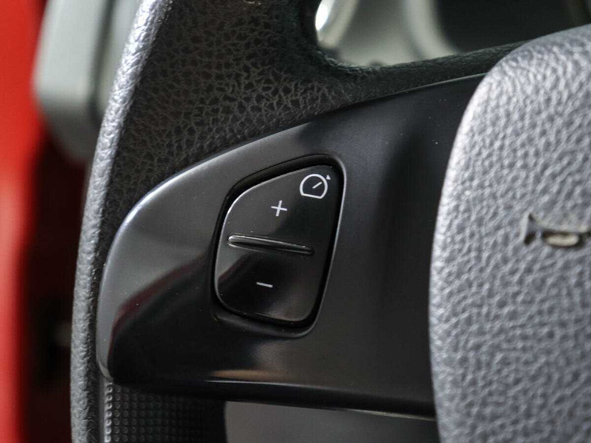 Renault Sandero б/у, 2015, Механическая. Фото: #15