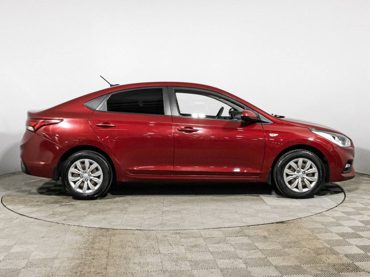 Hyundai Solaris б/у, 2018, Автоматическая. Фото: #3