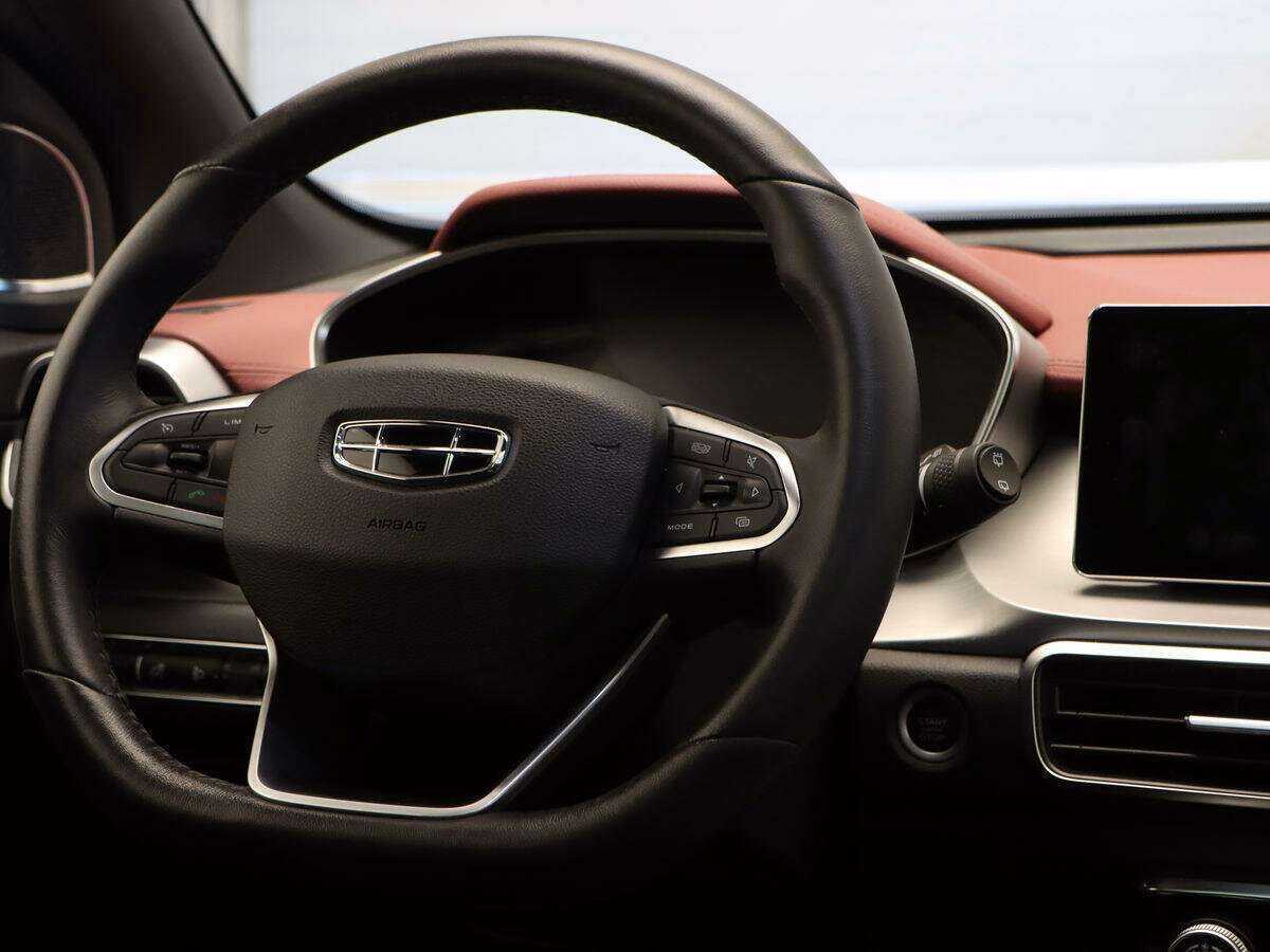 Geely Coolray б/у, 2020, Роботизированная. Фото: #9