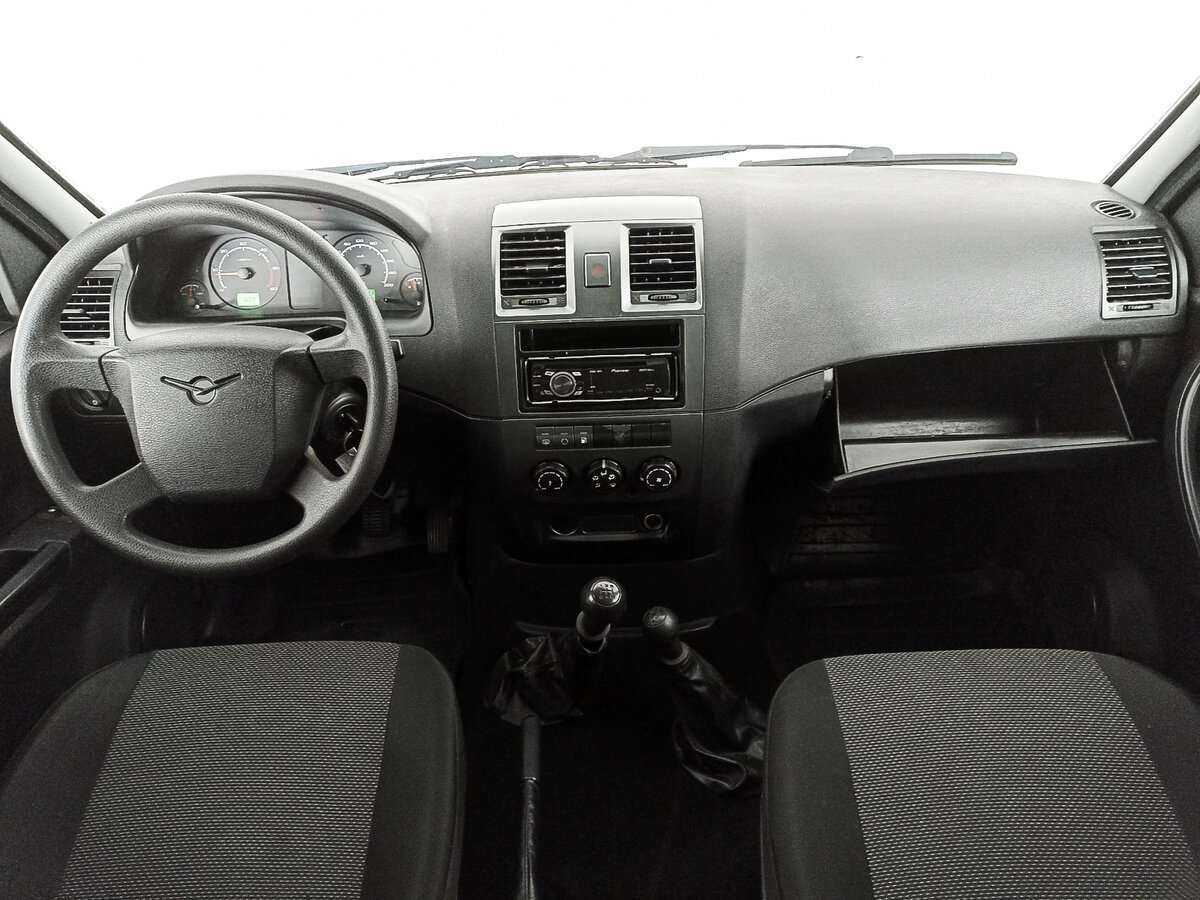 УАЗ Patriot б/у, 2014, Механическая. Фото: #10