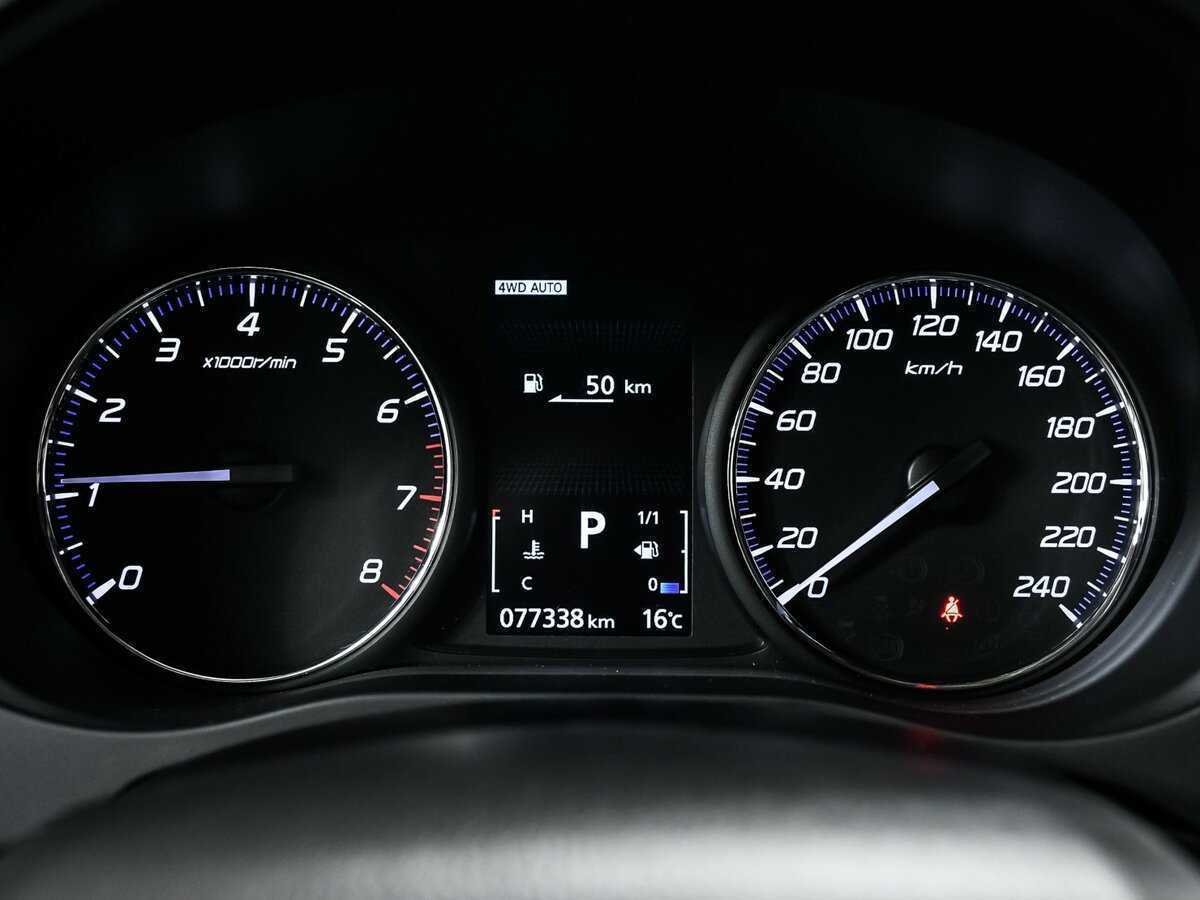 Mitsubishi Outlander б/у, 2017, Вариатор. Фото: #9