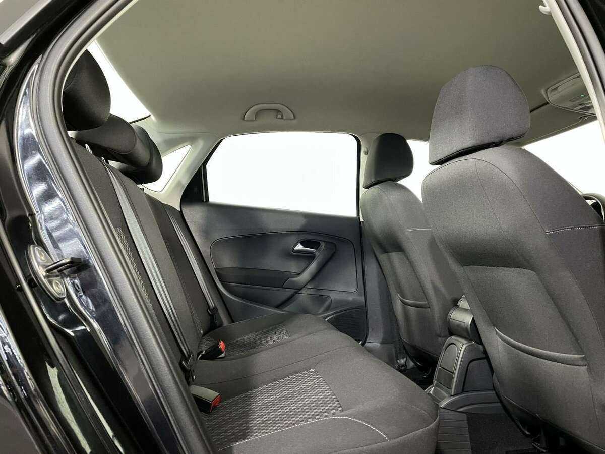 Volkswagen Polo б/у, 2019, Автоматическая. Фото: #16