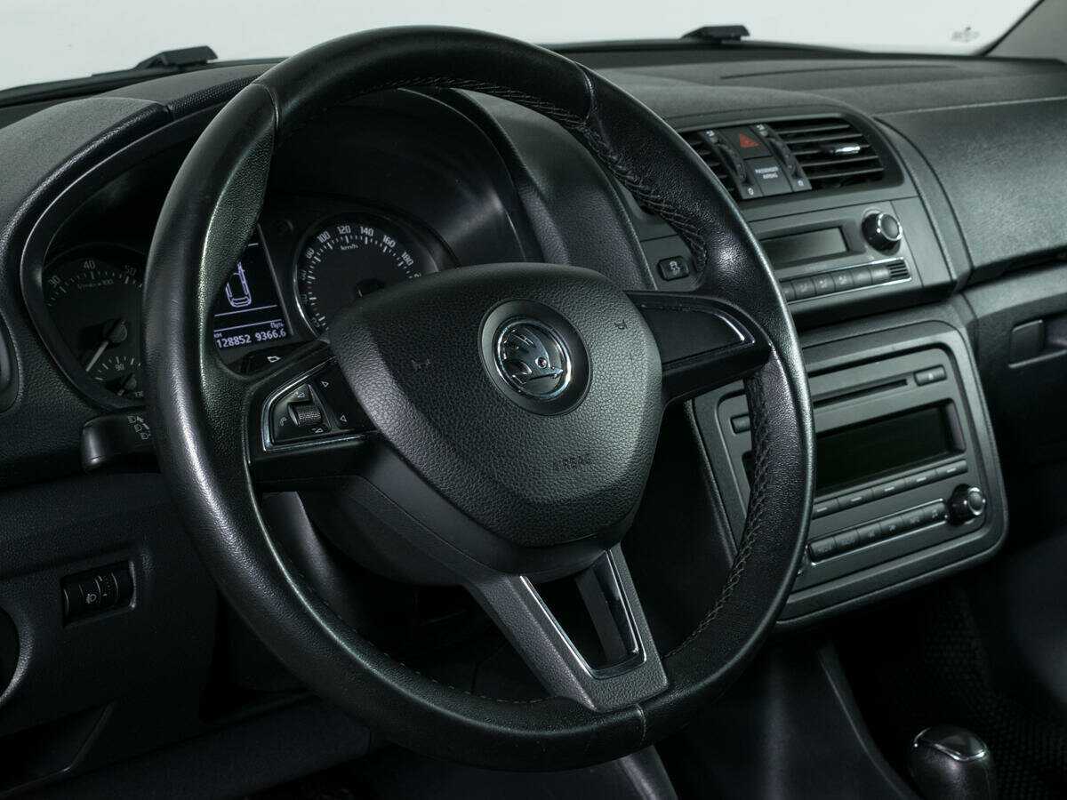 Skoda Fabia б/у, 2013, Автоматическая. Фото: #11