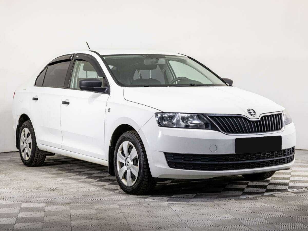 Skoda Rapid б/у, 2016, Автоматическая. Фото: #2