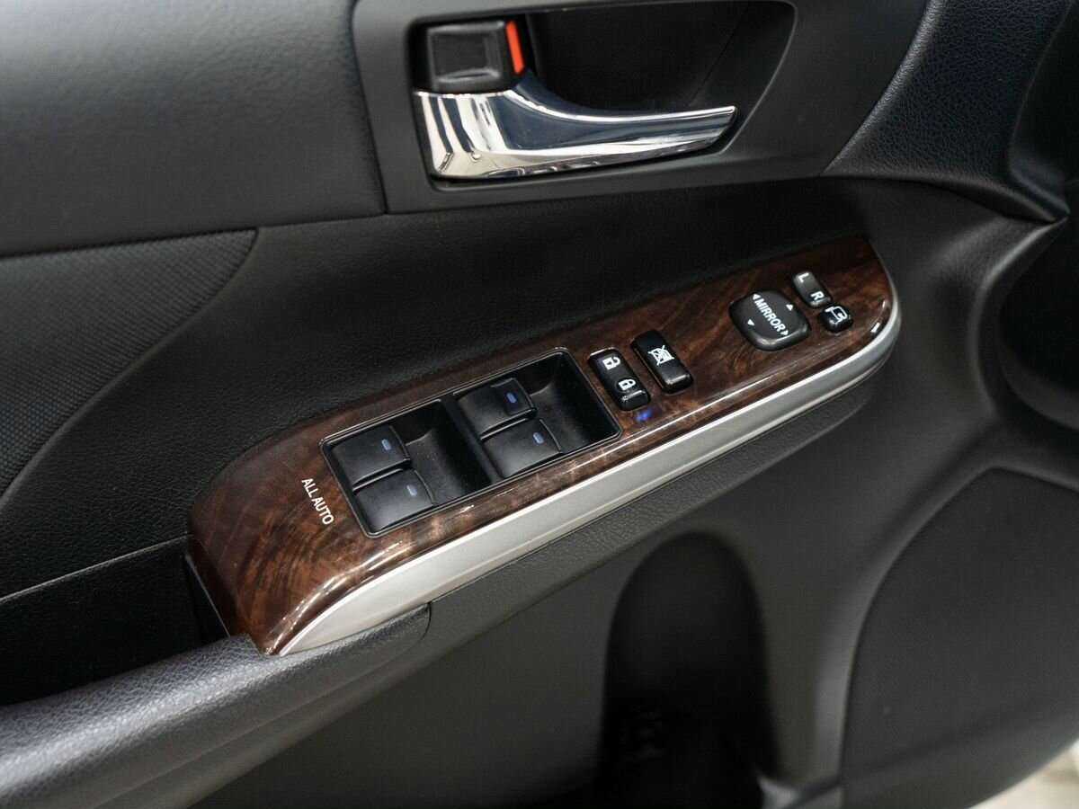 Toyota Camry б/у, 2016, Автоматическая. Фото: #13