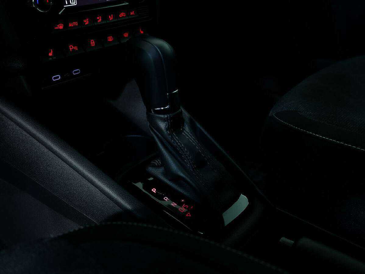 Volkswagen Polo б/у, 2020, Автоматическая. Фото: #15