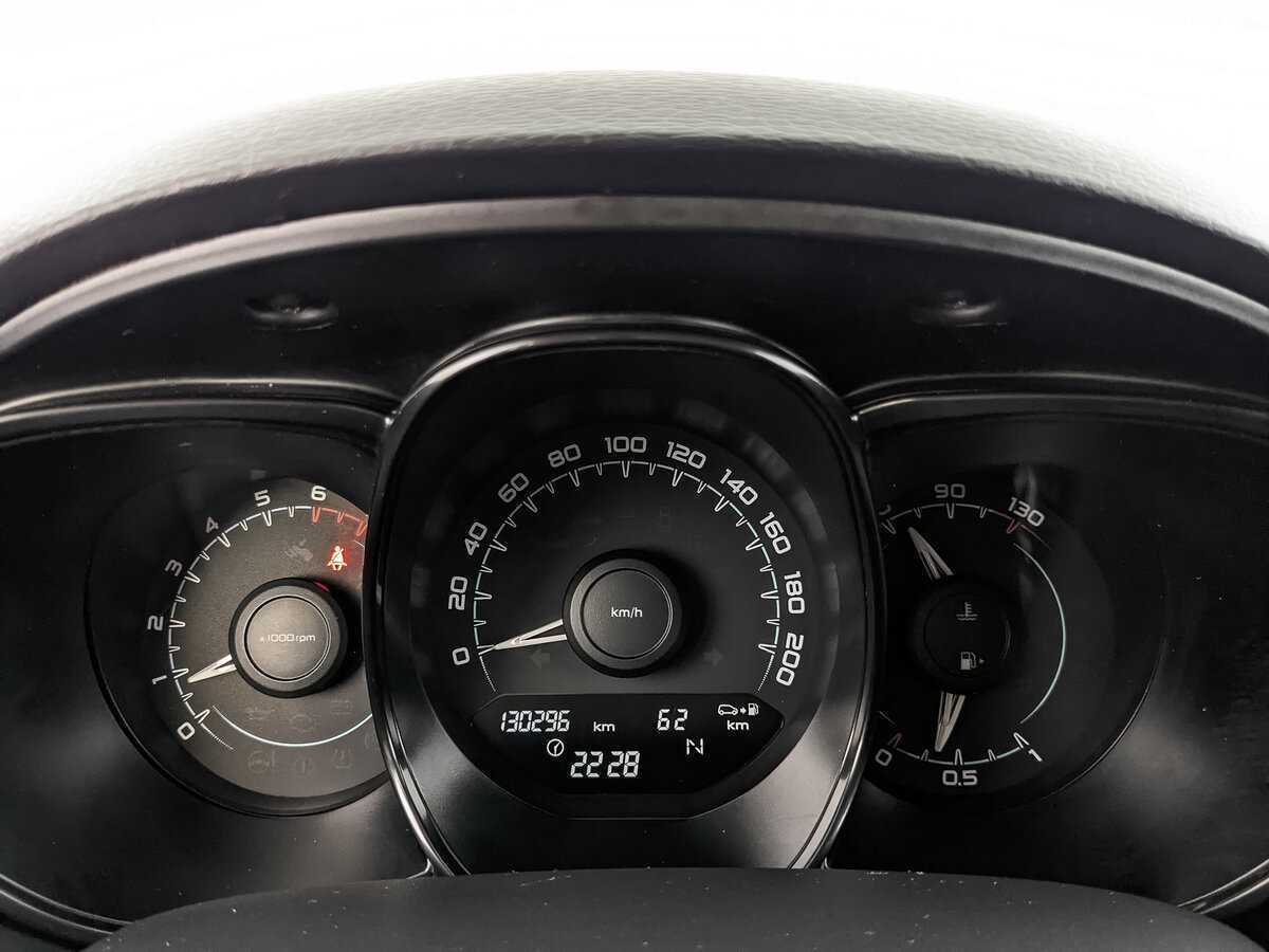 Lada (ВАЗ) Vesta б/у, 2016, Роботизированная. Фото: #11