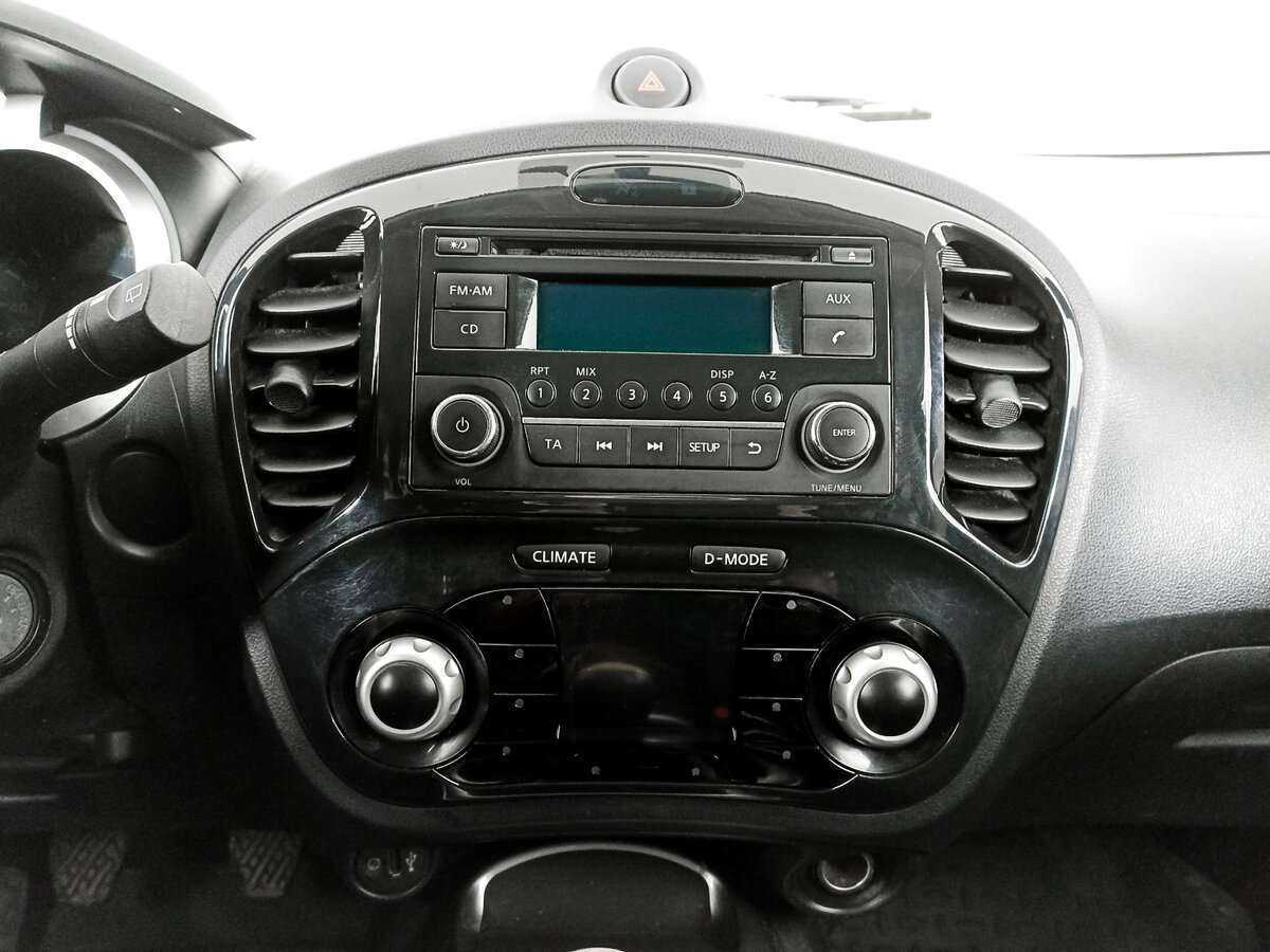 Nissan Juke б/у, 2012, Механическая. Фото: #14