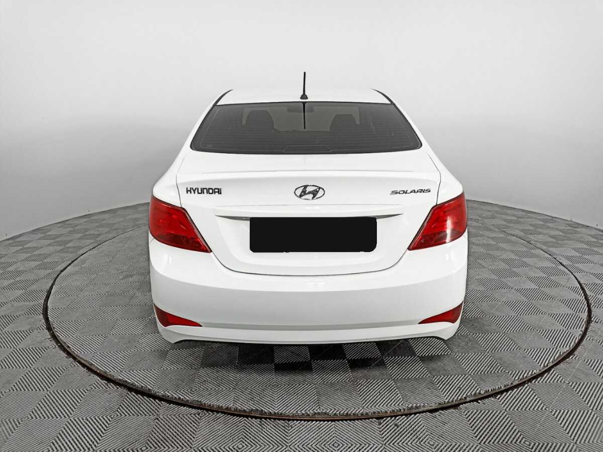Hyundai Solaris б/у, 2015, Механическая. Фото: #5