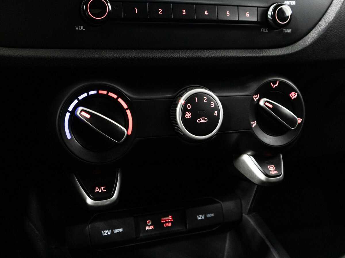 Kia Rio б/у, 2017, Механическая. Фото: #15
