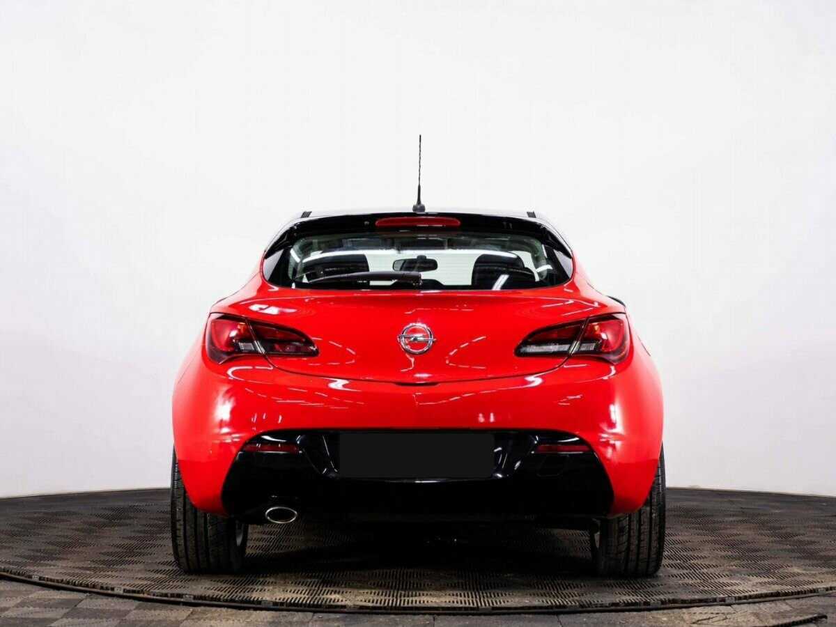 Opel Astra б/у, 2012, Механическая. Фото: #4