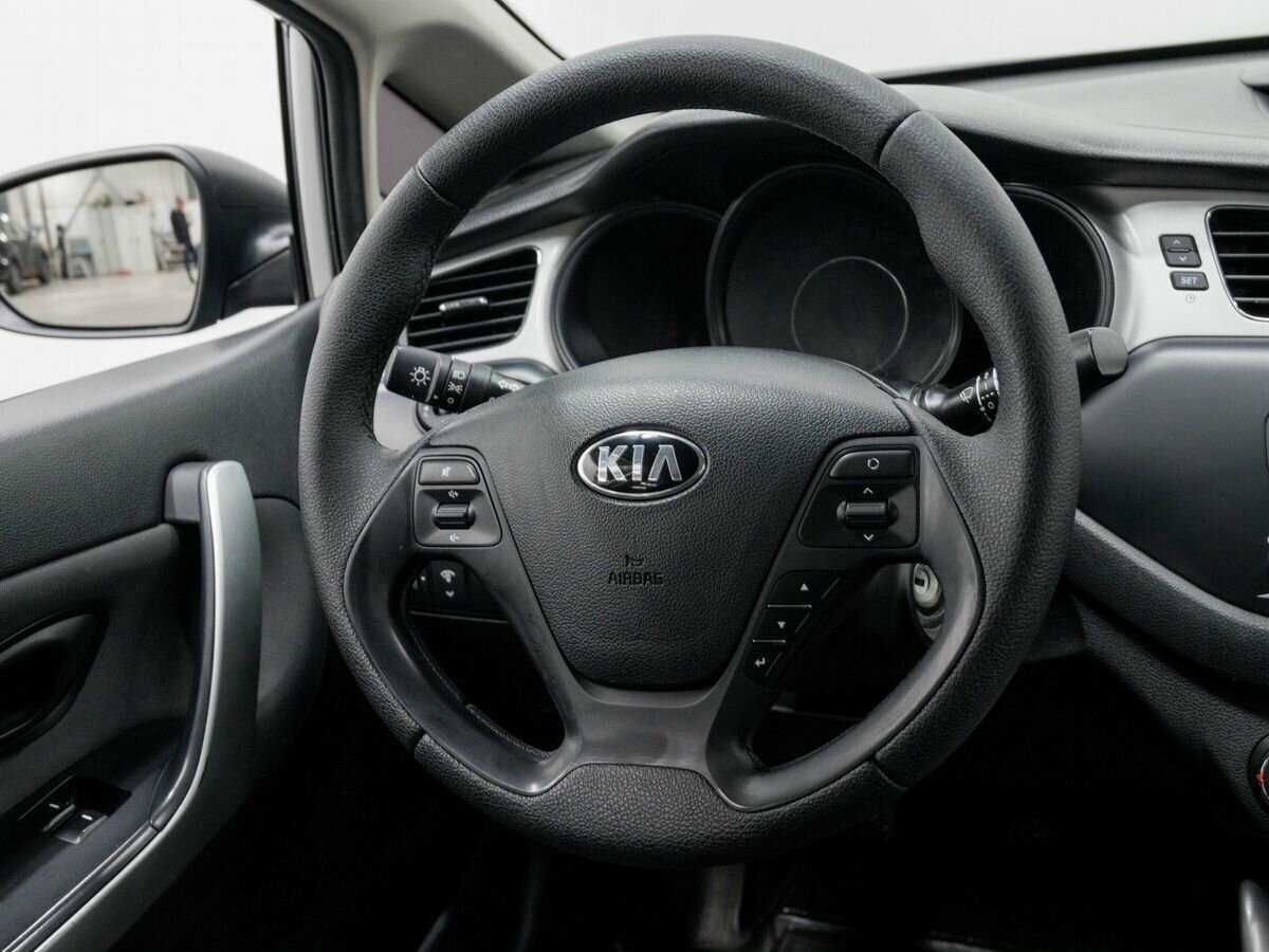 Kia Ceed б/у, 2014, Механическая. Фото: #10