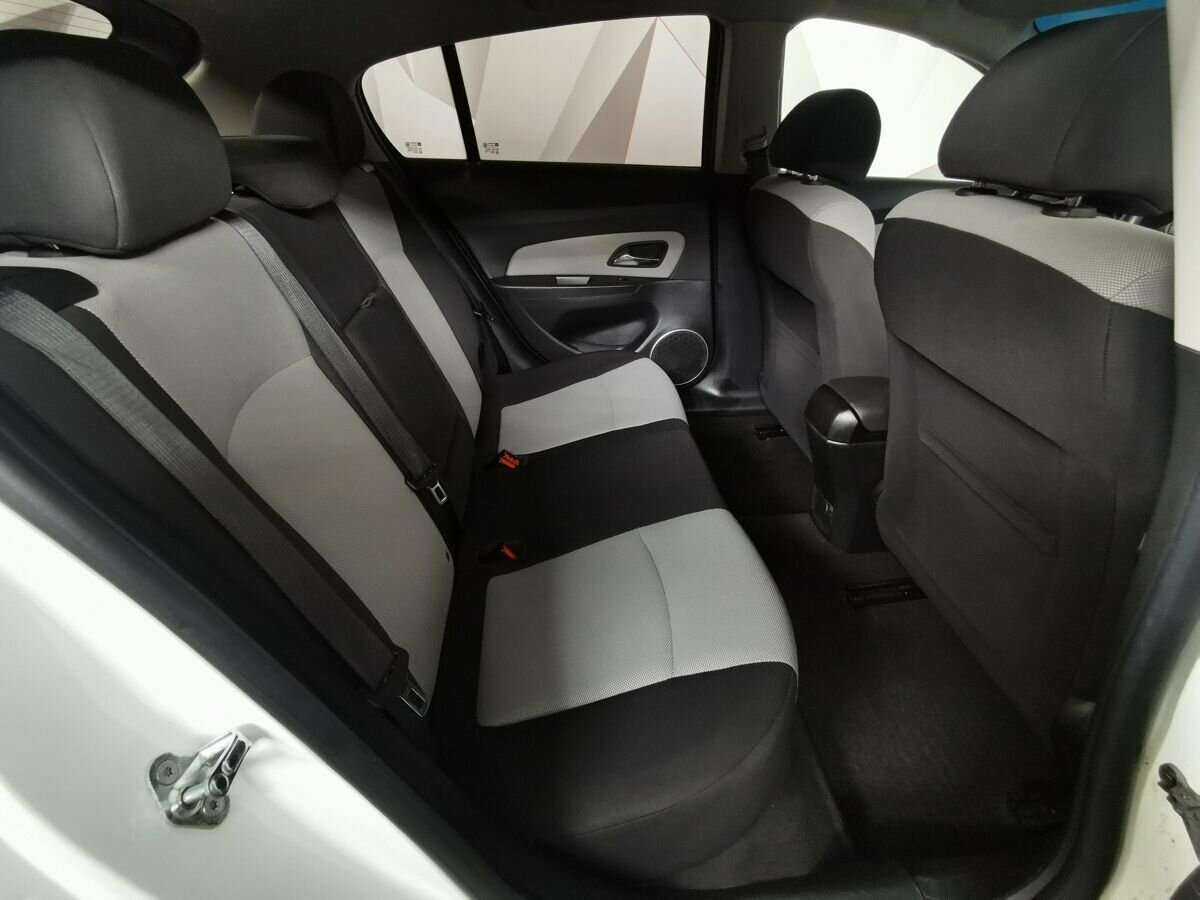 Chevrolet Cruze б/у, 2012, Механическая. Фото: #11