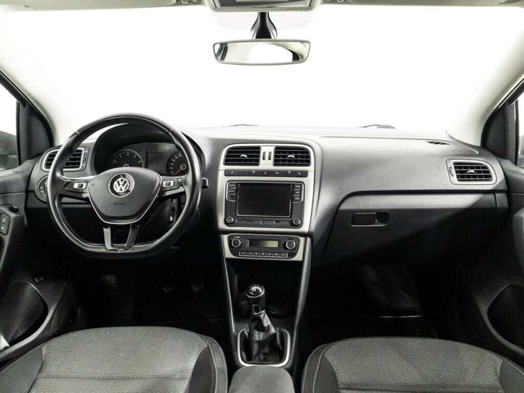 Volkswagen Polo б/у, 2018, Механическая. Фото: #12