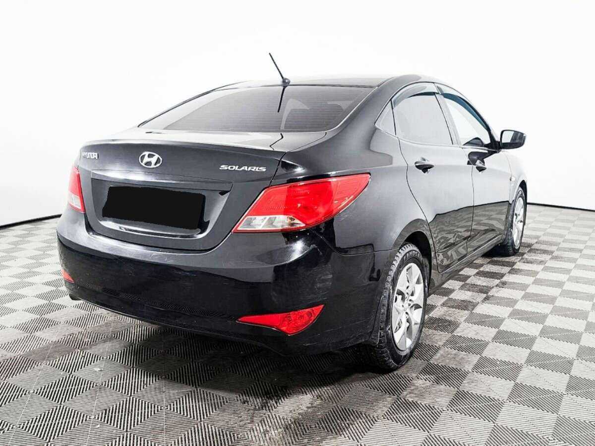 Hyundai Solaris б/у, 2015, Механическая. Фото: #3