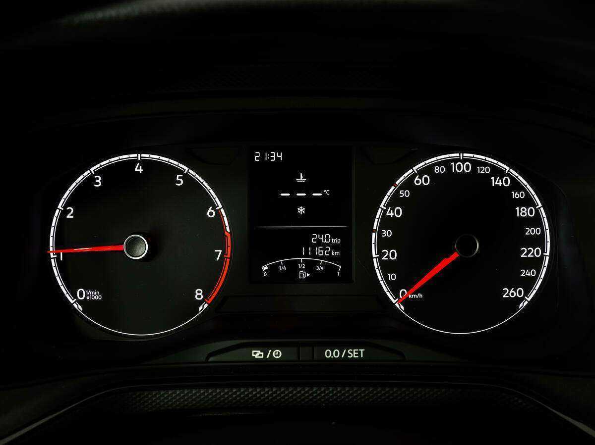 Volkswagen Polo б/у, 2021, Механическая. Фото: #12