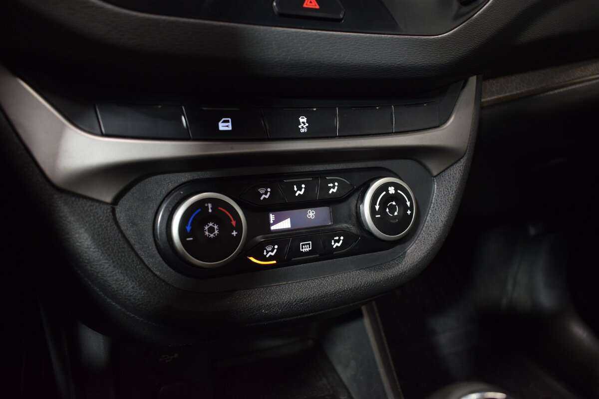 Lada (ВАЗ) Vesta б/у, 2016, Роботизированная. Фото: #15