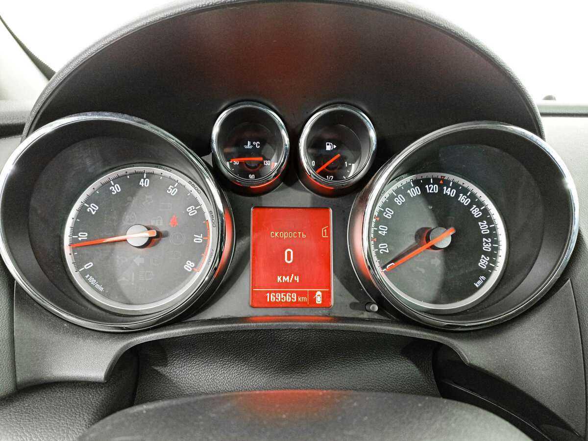 Opel Astra б/у, 2014, Механическая. Фото: #8