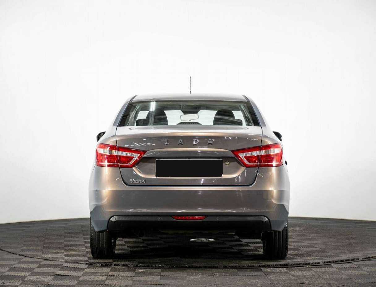 Lada (ВАЗ) Vesta б/у, 2015, Механическая. Фото: #4
