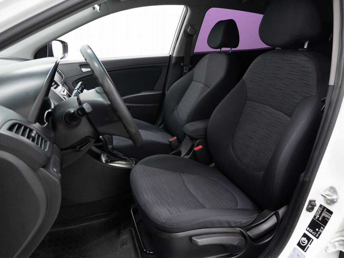 Hyundai Solaris б/у, 2015, Автоматическая. Фото: #7